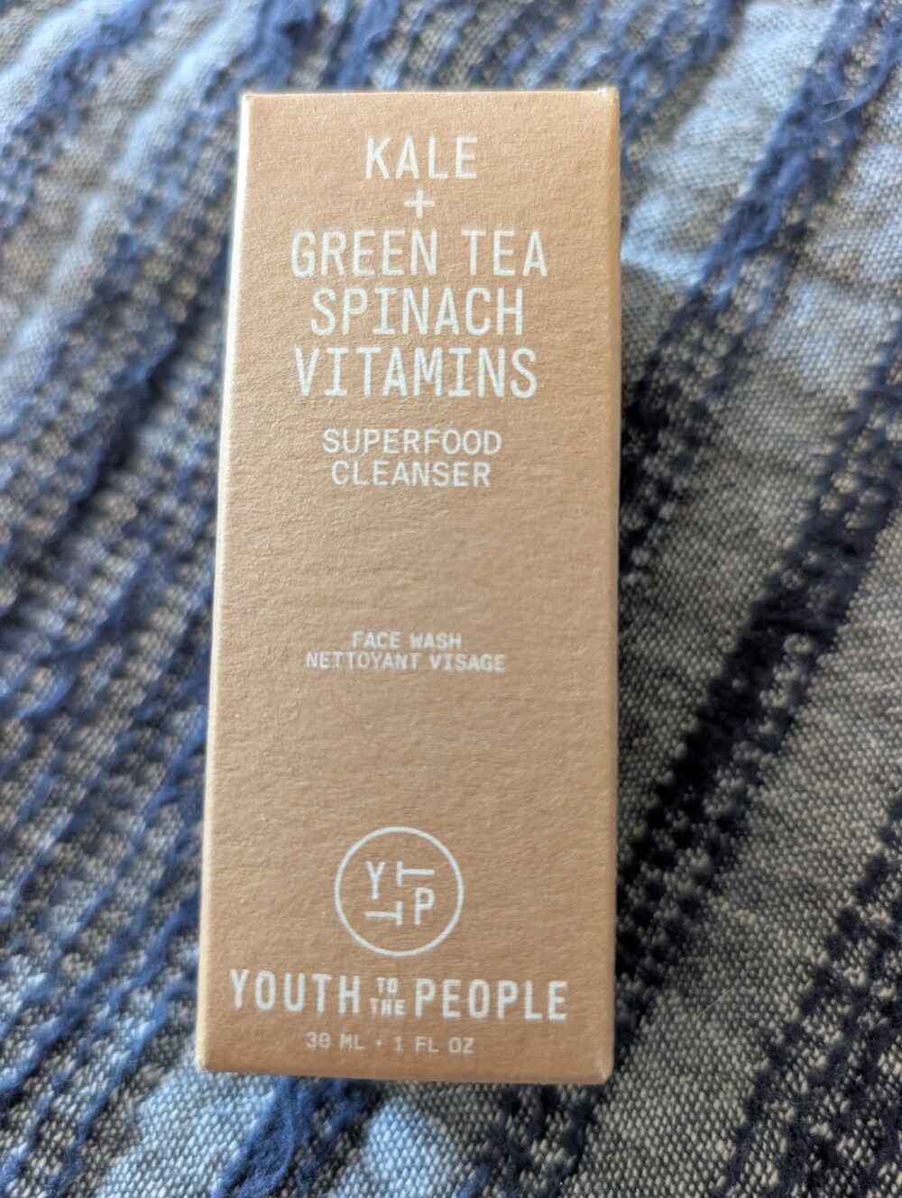 New Youth To The People Kale + Green Tea Superfood Cleanser – Beige